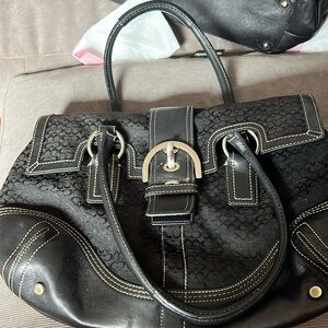 Black coach bag in good condition